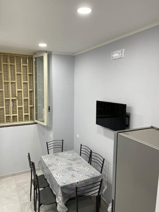 Florinda House Apartment